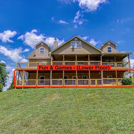 Fun & Games By Honeybearcabins 2Br/1Ba Sleeps 7 Сивиървил Екстериор снимка